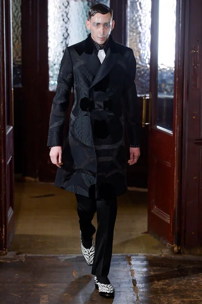 Look 27